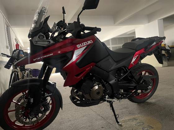 SUZUKI V-STROM 1050 ABS 